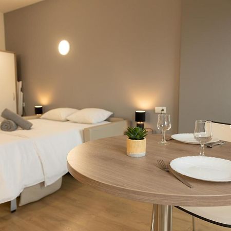 Modern Chic Immaculate Studio Near City Center Belval Apartman Esch-sur-Alzette Kültér fotó