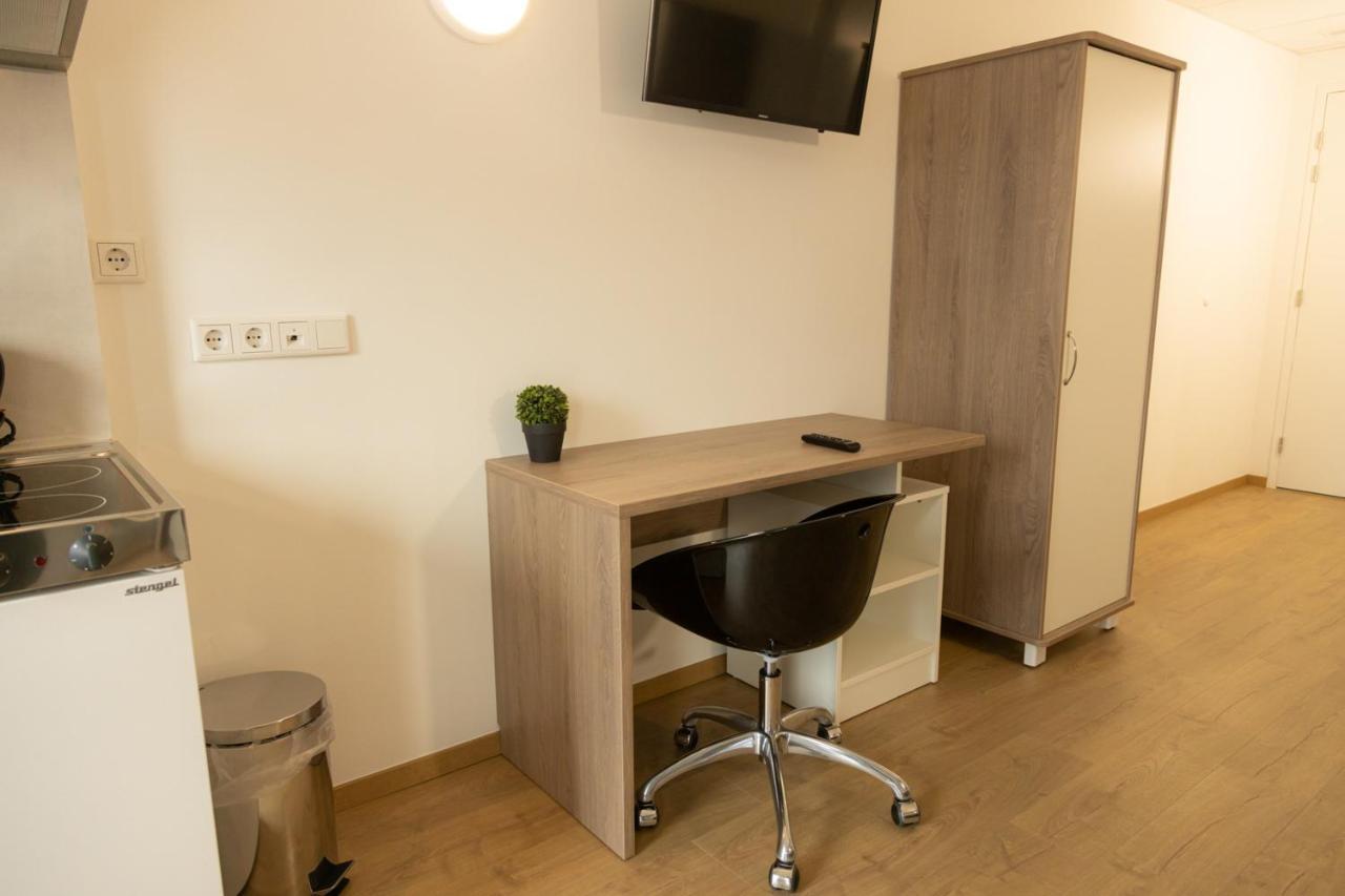 Modern Chic Immaculate Studio Near City Center Belval Apartman Esch-sur-Alzette Kültér fotó